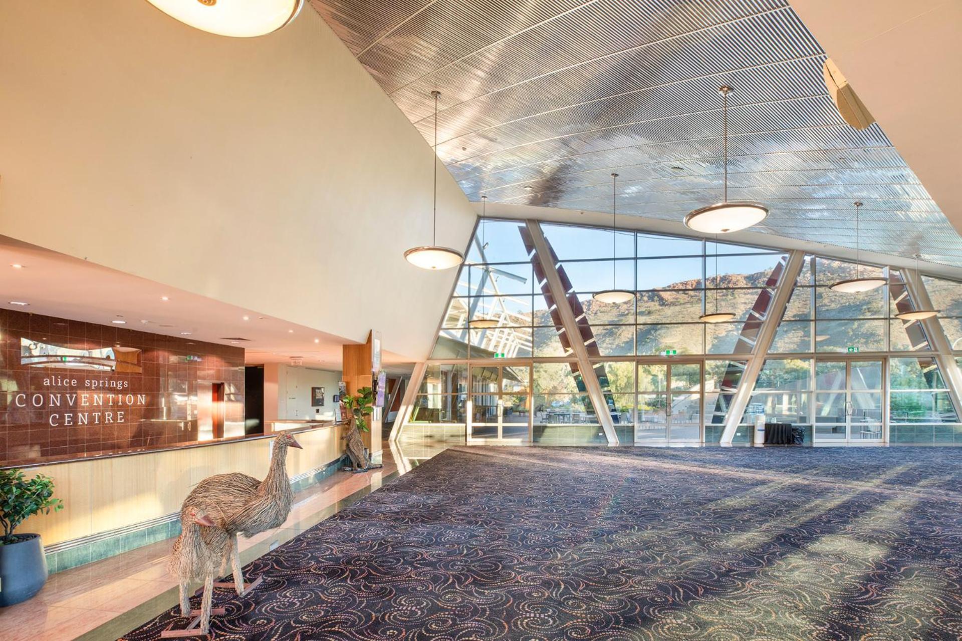 Crowne Plaza Alice Springs Lasseters By Ihg Exterior foto